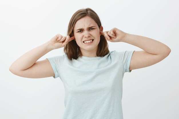 Что делать, если после закапывания в ухо заложило: полезные советы